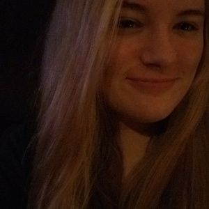 Meet your Posher, Gabrielle